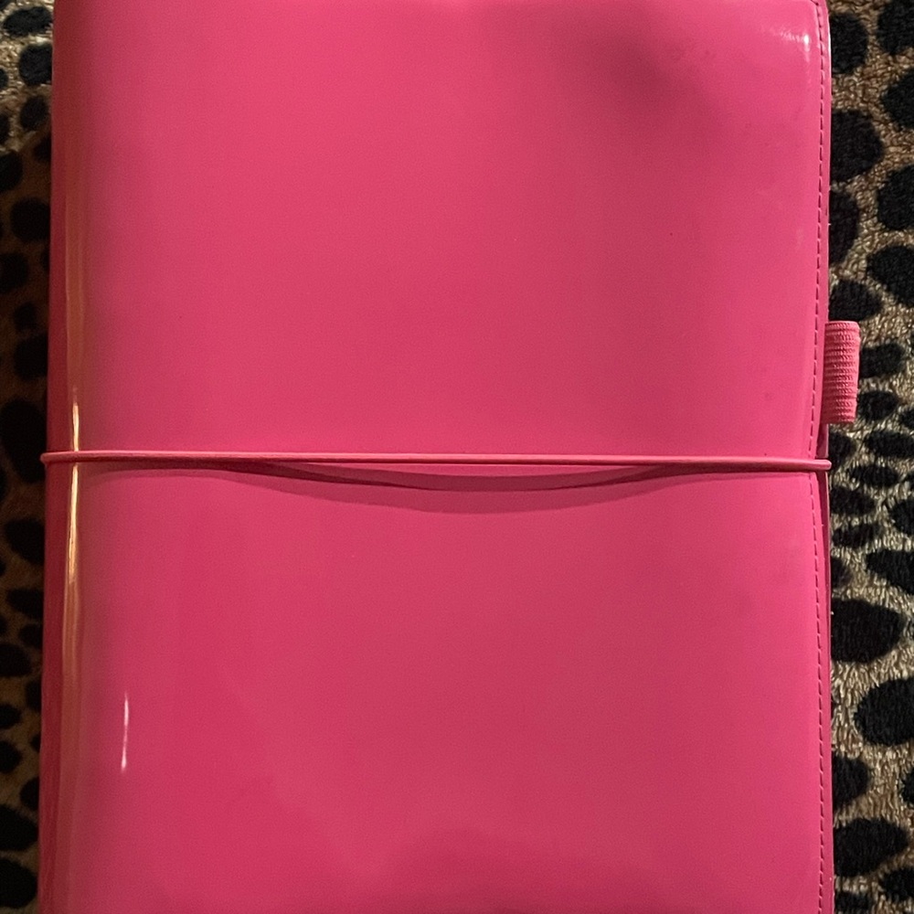 Filofax A5 Domino Patent Hot Pink
